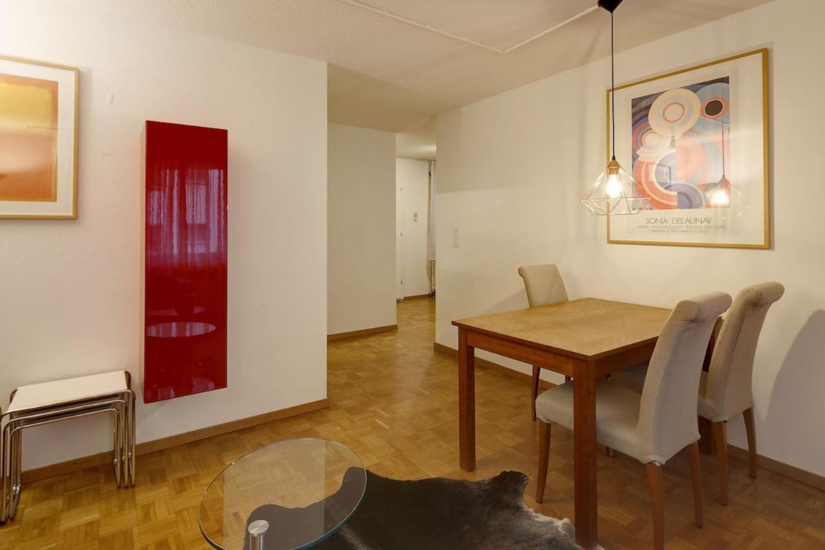 Lovely 1br Flat In The Center Near - Mainau 2 *